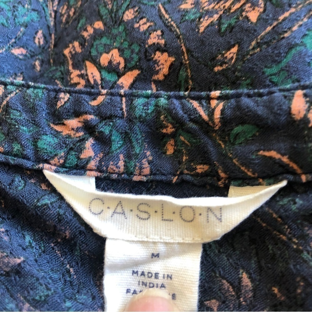 Caslon Popover Blouse Women M Navy Peach Green Botanical Print RoundNeck with V - Picture 5 of 8